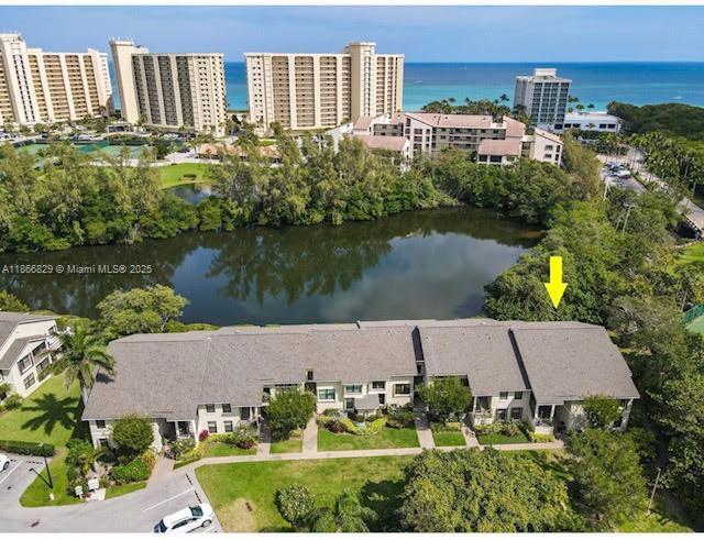 property at 2309 Fairway Dr S