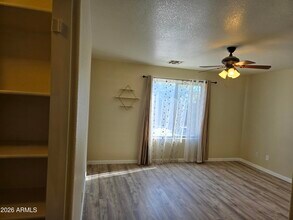 5365 W Augusta Ave in Glendale, AZ - Building Photo - Building Photo