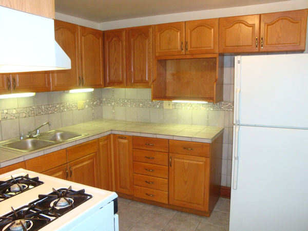 1973 W 44th St, Unit Second Floor in Cleveland, OH - Foto de edificio - Building Photo
