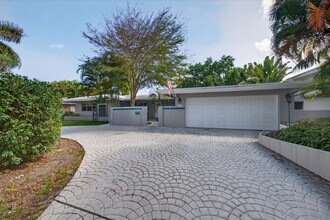 2680 NE 24th St in Pompano Beach, FL - Building Photo - Building Photo