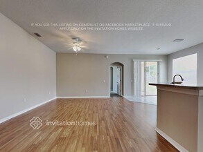 3436 Golden Eagle Dr in Land O Lakes, FL - Foto de edificio - Building Photo