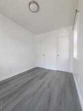 61-21 159th St in Queens, NY - Building Photo - Building Photo