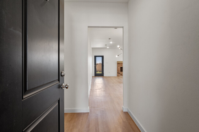 6941 12th St in Lubbock, TX - Building Photo - Building Photo