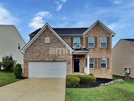 2215 Ambergate Dr in Murfreesboro, TN - Building Photo