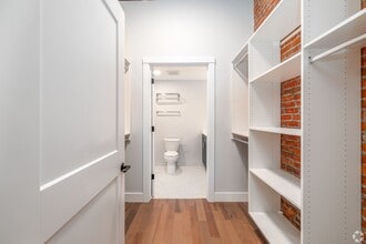 123 Hotel St in Utica, NY - Building Photo - Building Photo