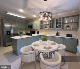 243 Copper Beech Dr in Blue Bell, PA - Building Photo - Building Photo