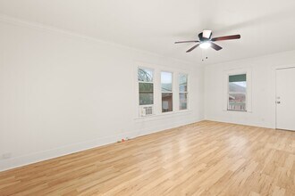 4728 Avenue R 1/2 in Galveston, TX - Building Photo - Building Photo