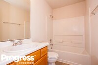 1671 Nichole Woods Dr photo'