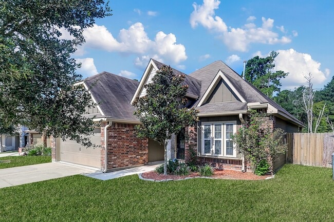 106 Mary Lake Ct in Huntsville, TX - Building Photo - Building Photo