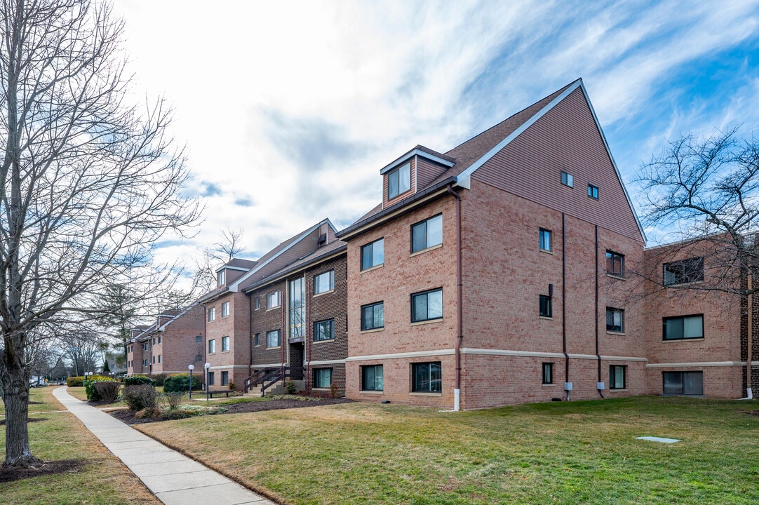 11514 Bucknell Dr in Silver Spring, MD - Building Photo