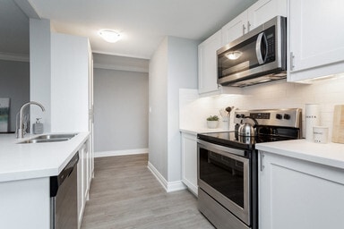 7 Catalina Dr in Hamilton, ON - Building Photo - Building Photo