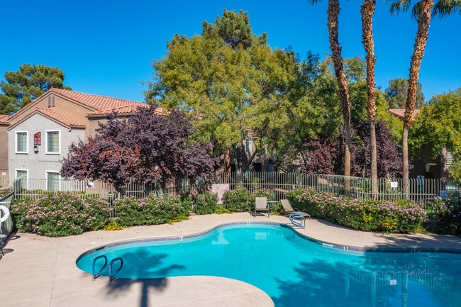 Isla At South Shores in Las Vegas, NV - Building Photo - Building Photo