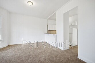 36 Cedar Ave in Newport News, VA - Building Photo - Building Photo