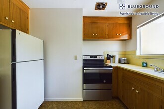 822 Kipling St in Palo Alto, CA - Building Photo - Building Photo