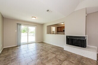 611 Stell Ave in Mansfield, TX - Building Photo - Building Photo