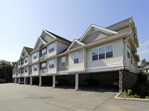 Riverview Court in Nutley, NJ - Building Photo - Building Photo