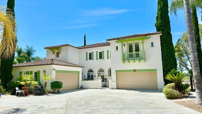 property at 2894 Dos Lomas