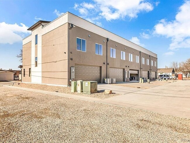 1290 N 13th St in Grand Junction, CO - Foto de edificio - Building Photo