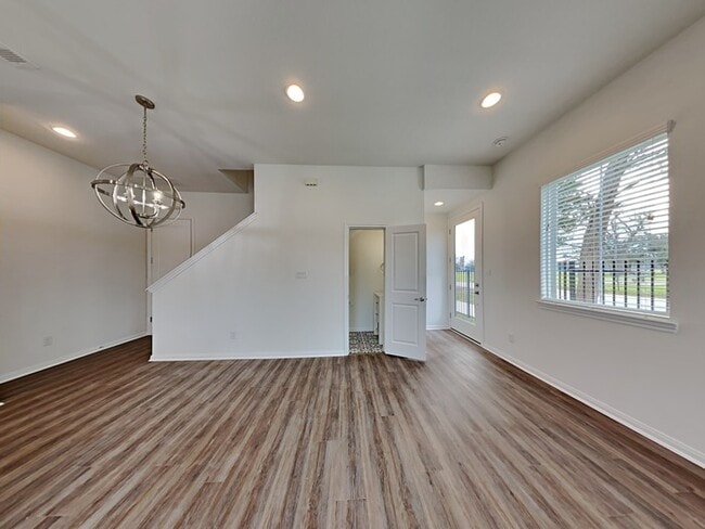9902 Clark Rd in Houston, TX - Building Photo - Building Photo