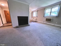 335 E Lancaster Ave - 10