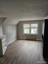 319 Felton Ave in Highland Park, NJ - Building Photo - Building Photo