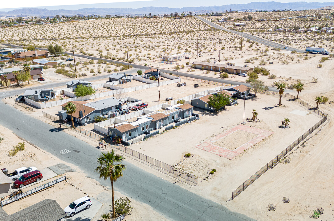 6419 Mariposa Ave in Twentynine Palms, CA - Building Photo