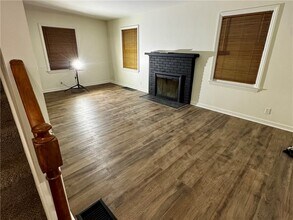 153 Holmes Rd in Rochester, NY - Building Photo - Building Photo