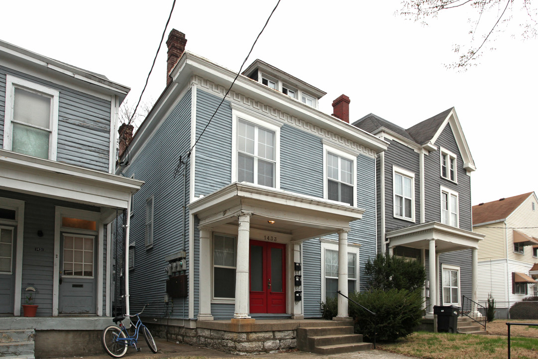 1433 S Brook St in Louisville, KY - Foto de edificio