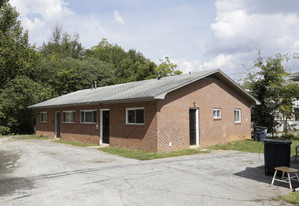 College St Duplex Apartments