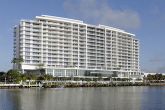 Riva in Fort Lauderdale, FL - Building Photo - Building Photo