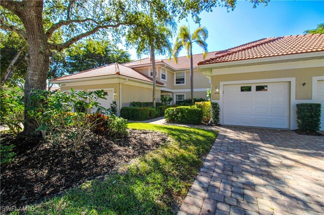 5330 Andover Dr in Naples, FL - Building Photo - Building Photo