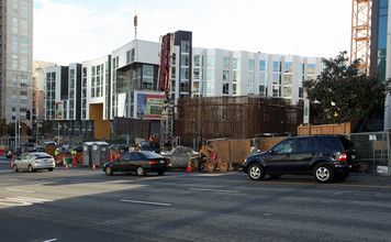 The Harrison Tower 2 in San Francisco, CA - Building Photo - Building Photo