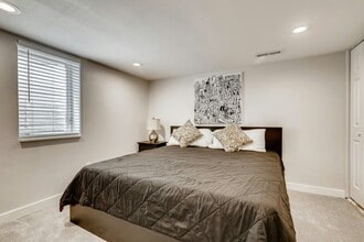 9875 E 22nd Ave in Aurora, CO - Building Photo - Building Photo