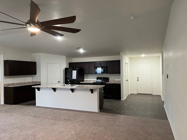 7613 E 43rd St in Yuma, AZ - Building Photo - Building Photo