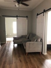 5105 Sherman St in Houston, TX - Building Photo - Building Photo