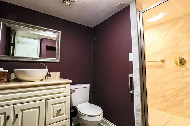 property at 4724 Post Oak Timber Dr