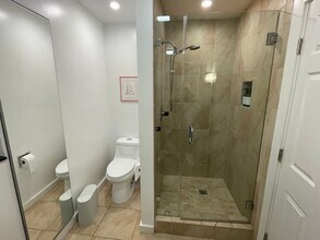 245 N Wetherly Dr in Beverly Hills, CA - Building Photo - Building Photo