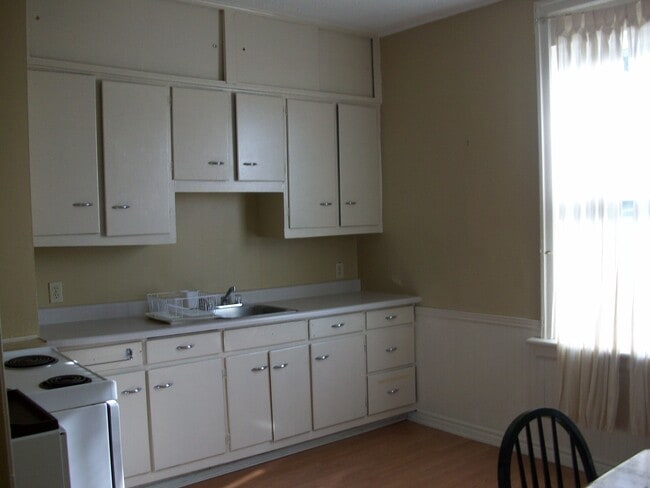 543 Reid St in Peterborough, ON - Building Photo - Building Photo