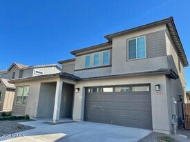 9233 E Smith Ave in Mesa, AZ - Building Photo