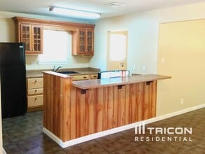2685 Grose Ln in Sparks, NV - Building Photo - Building Photo