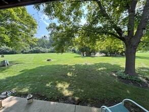20245 Independence Dr in Brookfield, WI - Building Photo - Building Photo