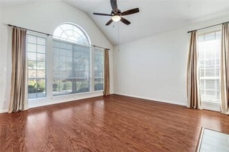 4125 Greenfield Dr in Richardson, TX - Building Photo - Building Photo