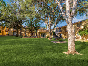 El-Presidente Apartments in Sweetwater, TX - Foto de edificio - Building Photo