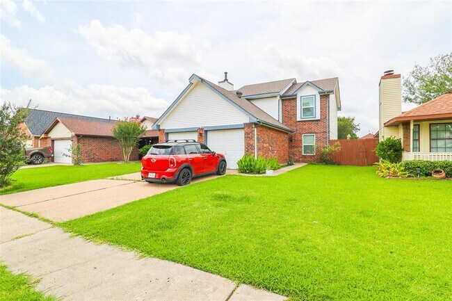 11630 Highland Meadow Dr in Houston, TX - Building Photo - Building Photo