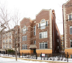 4235-4237 N Kenmore Ave Apartments