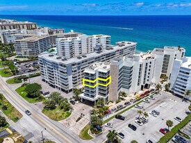 3550 S Ocean Blvd in South Palm Beach, FL - Building Photo