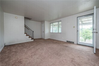 925 Ulrich St in Pittsburgh, PA - Building Photo - Building Photo