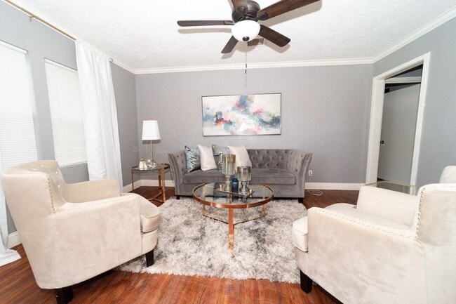 1502 Acacia Dr in Pasadena, TX - Building Photo - Building Photo