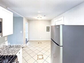 844 Amber Pl NW in Atlanta, GA - Building Photo - Building Photo