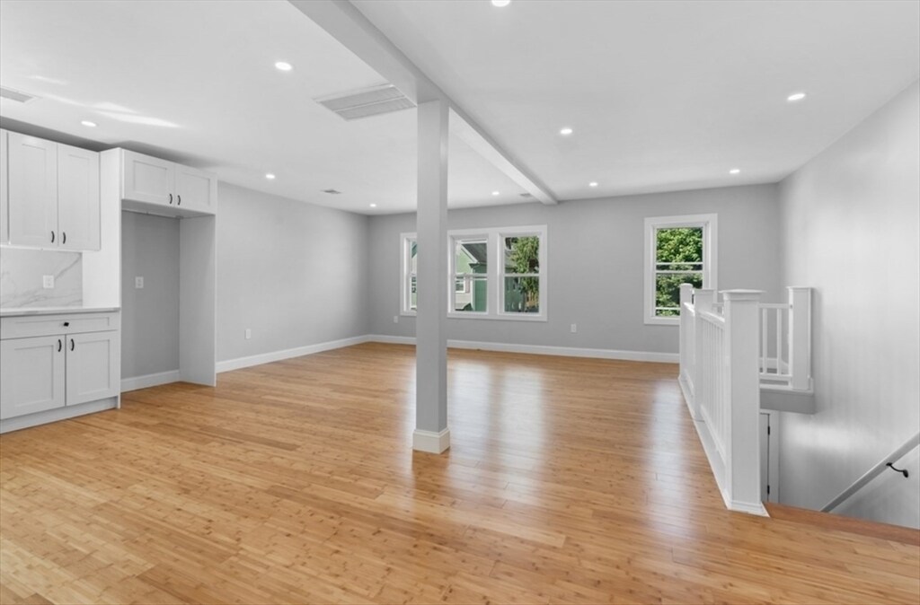 69 Cutler St in Worcester, MA - Building Photo